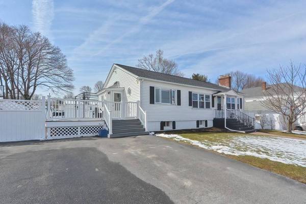 16 Trent Rd, Worcester, MA 01604