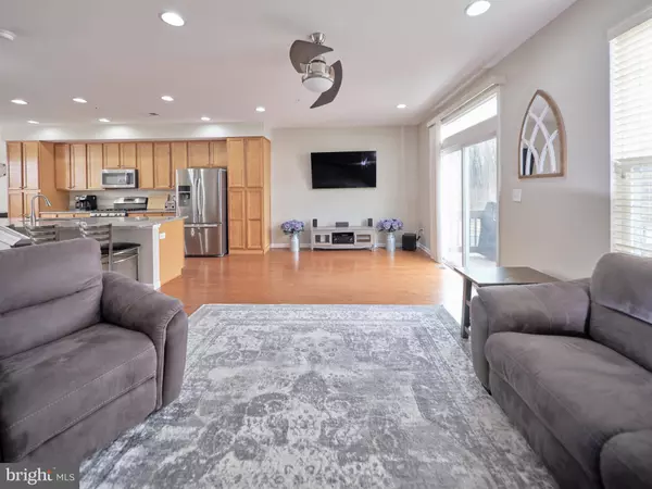 834 CHESTNUT CT, Langhorne, PA 19047