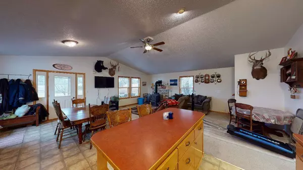 2191 389th AVE NW, Stanchfield, MN 55080