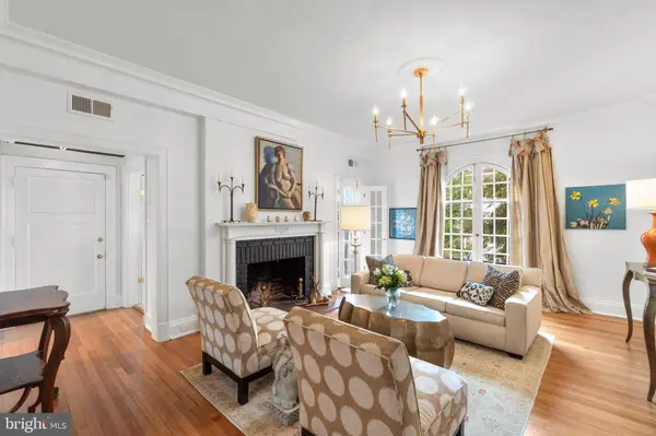 230 STONY RUN LN #4D, Baltimore, MD 21210