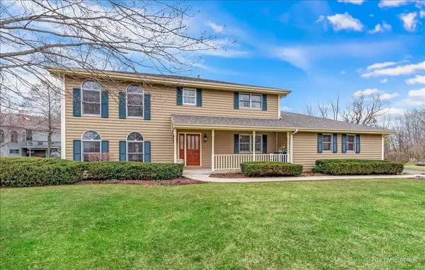 1510 Seneca Court, Woodstock, IL 60098