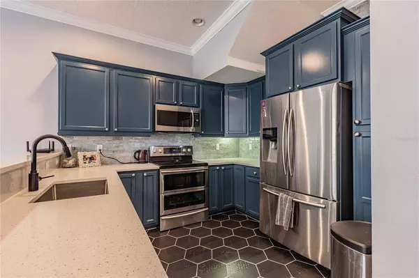 3210 W HORATIO ST #2, Tampa, FL 33609