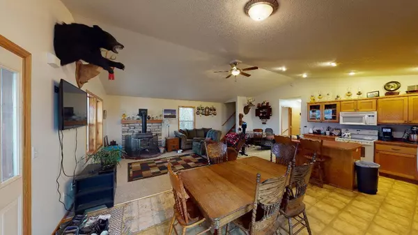 2191 389th AVE NW, Stanchfield, MN 55080