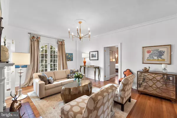 230 STONY RUN LN #4D, Baltimore, MD 21210