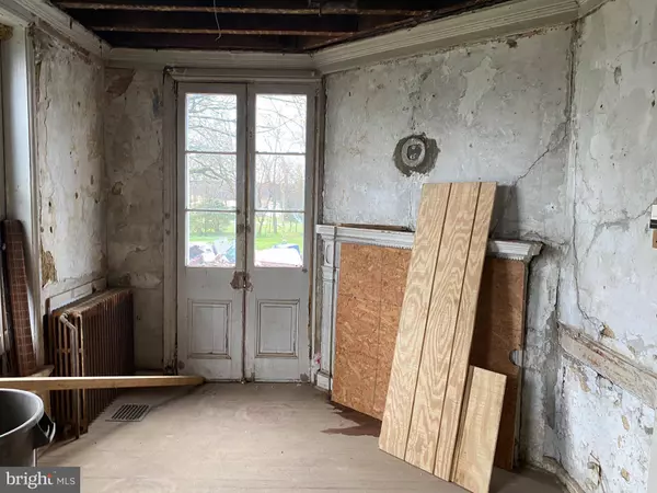 1 S STEWART ST, Port Penn, DE 19731