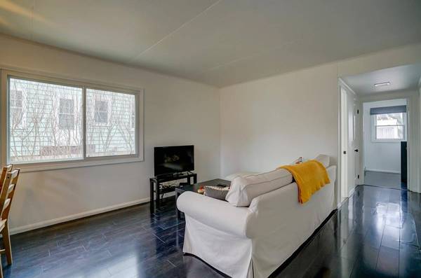 936 Clarence Ct, Madison, WI 53715