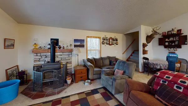 2191 389th AVE NW, Stanchfield, MN 55080