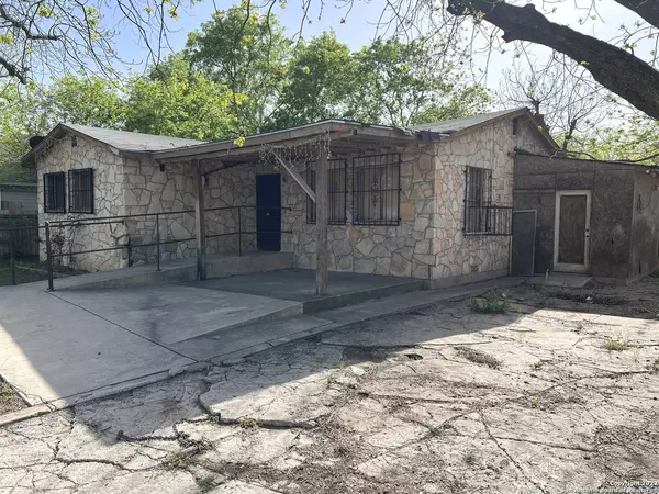 3202 PITLUK AVE, San Antonio, TX 78211-3769