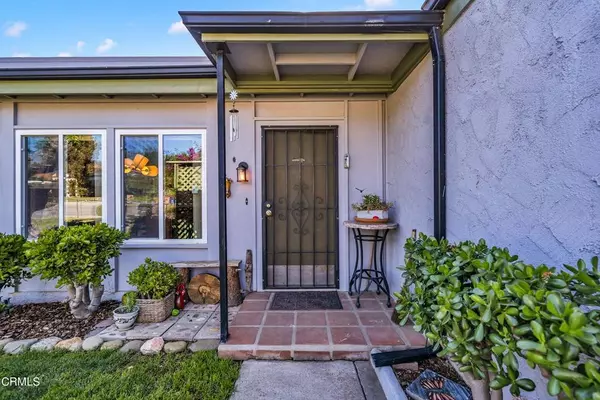 68 W Calle El Prado, Oak View, CA 93022