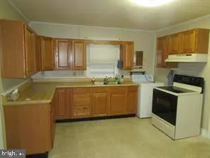 300 S GEORGE ST, Ranson, WV 25438