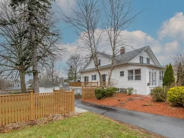 54 Brightwood Ave, North Andover, MA 01845