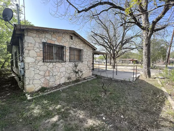 3202 PITLUK AVE, San Antonio, TX 78211-3769