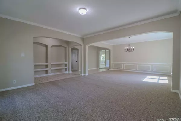 37 FERRIS CRK, San Antonio, TX 78254-5599