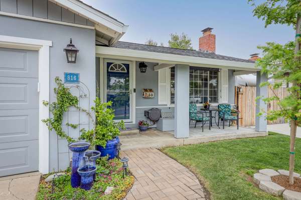 816 Elisa Way, Roseville, CA 95661