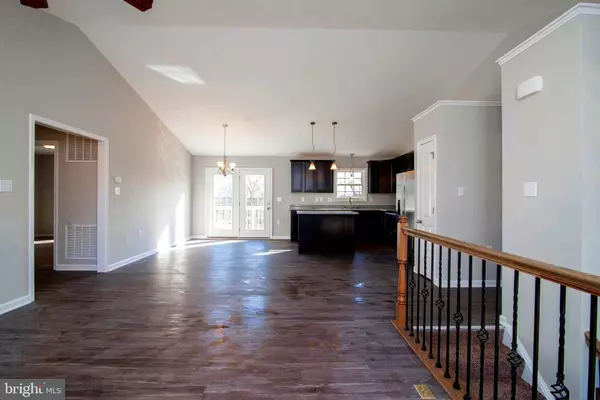 302 POCHARDS CT, Martinsburg, WV 25403