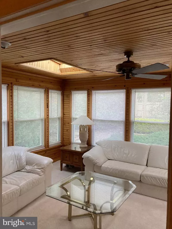 53 TALLOWOOD DR, Medford, NJ 08055