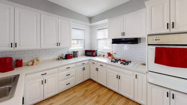 407 2 1/2 ST N, Sartell, MN 56377