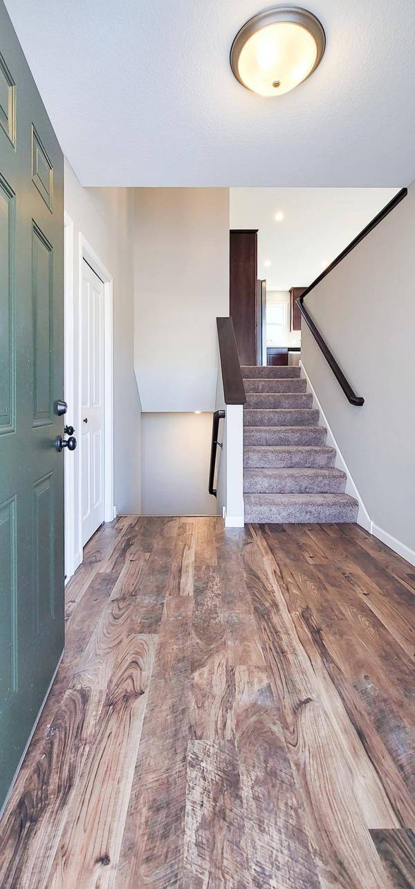 6630 210th ST W, Farmington, MN 55024