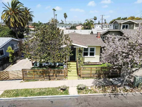 2112 Meade AVE, San Diego, CA 92116