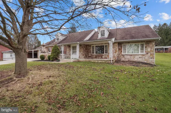 1 TONOLOWAY ST, Hancock, MD 21750