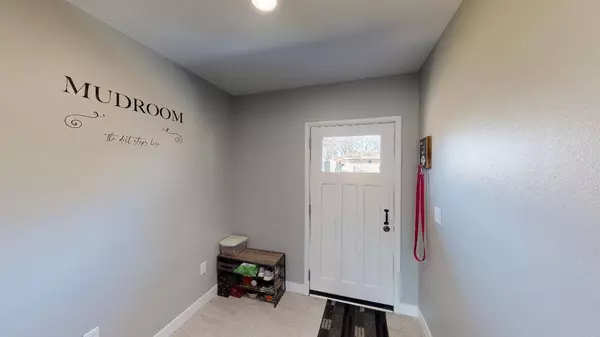 407 2 1/2 ST N, Sartell, MN 56377