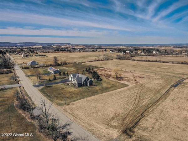 309 Fuller  RD, Amsterdam, NY 12010