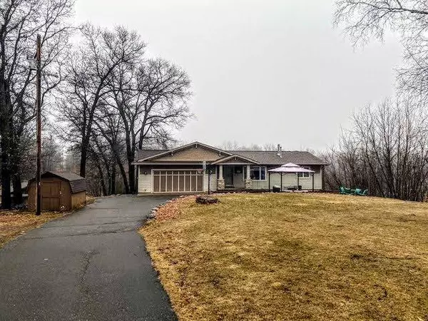 839 345th AVE NW, Cambridge, MN 55008