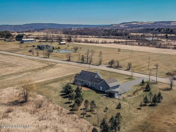 309 Fuller  RD, Amsterdam, NY 12010