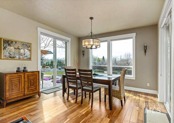 11951 W Pinewood River Ln, Star, ID 83669