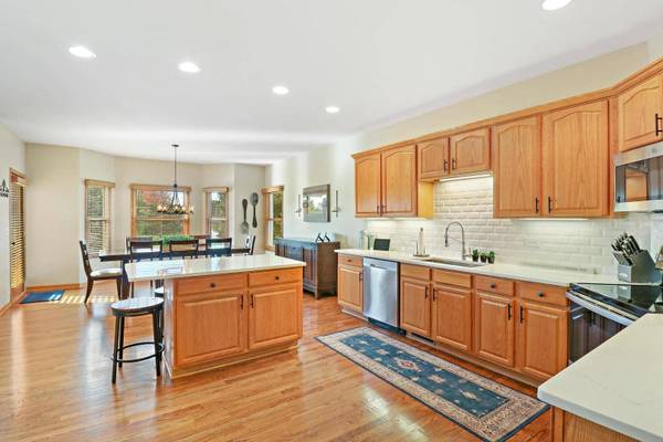 5905 Saddle ridge, Johnsburg, IL 60051