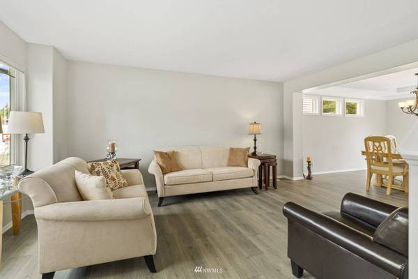 11429 34th DR SE, Everett, WA 98208