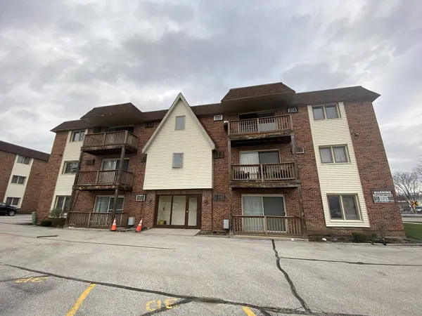 6645 172nd Street #3B, Tinley Park, IL 60477