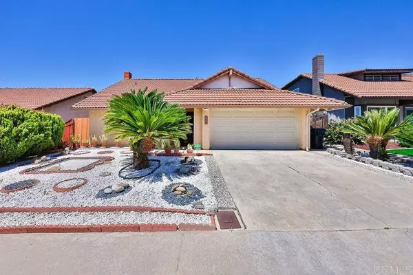 6330 Lolly LN, San Diego, CA 92114