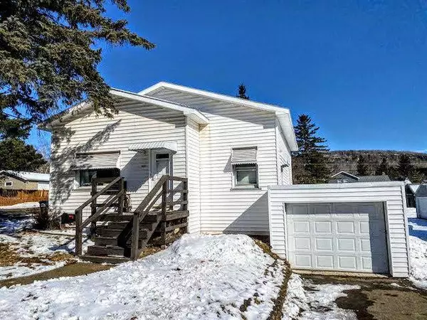 6121 Tacony ST, Duluth, MN 55807