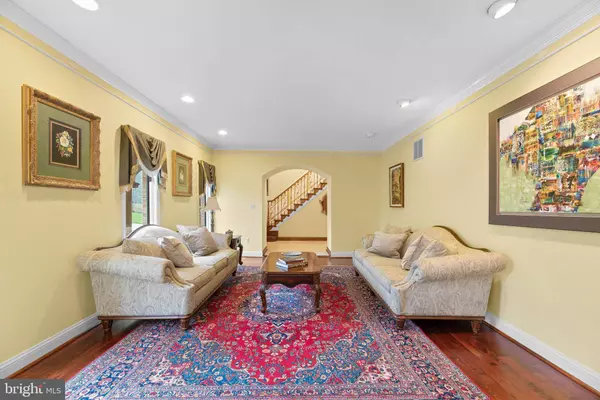 4245 HERITAGE HILL LN, Ellicott City, MD 21042