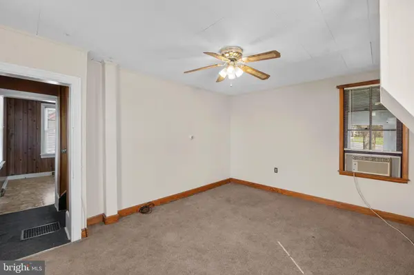 10501 BOWER AVE, Williamsport, MD 21795