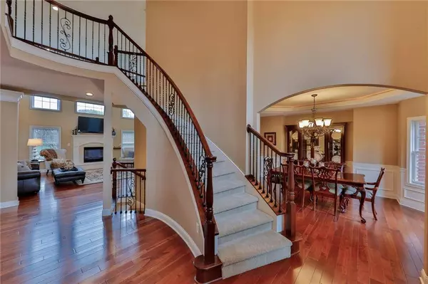 14251 Kingdom CT, Fishers, IN 46040