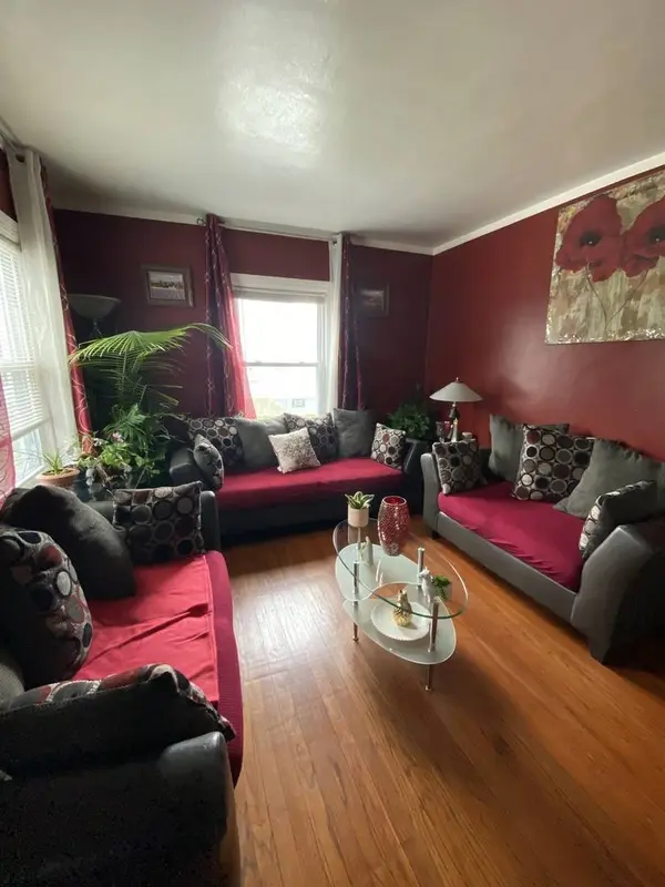 1041 S Halsted Street, Chicago Heights, IL 60411