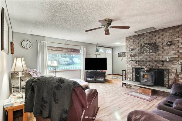 2107 88th AVE SE, Lake Stevens, WA 98258