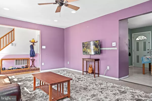 3026 TREMONT AVE, Egg Harbor Township, NJ 08234