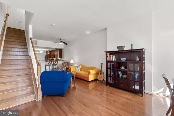 2222 N CALVERT ST, Baltimore, MD 21218