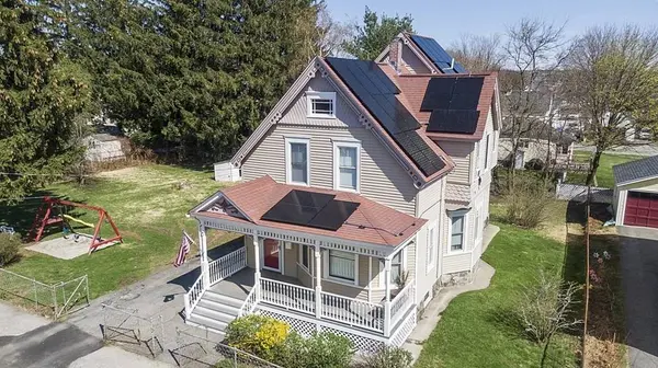 5 Ashford St, Methuen, MA 01844