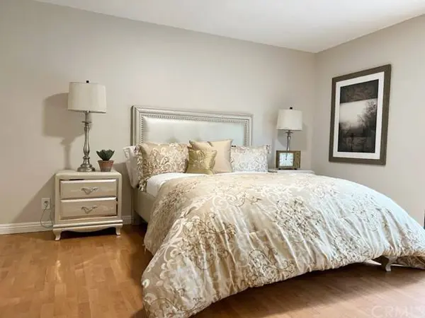 13 Alba W, Irvine, CA 92620