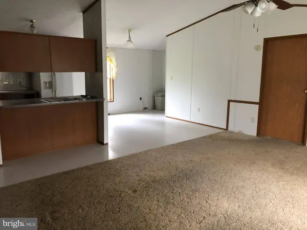 414 KEARNEYSVILLE PIKE, Kearneysville, WV 25430