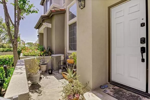 13566 Cobblestone LN, Westminster, CA 92683