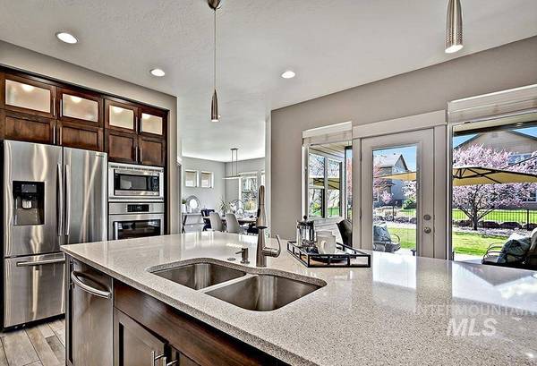 1087 E Opus St, Boise, ID 83716