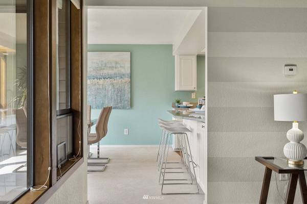 11642 100th AVE NE #106, Kirkland, WA 98034