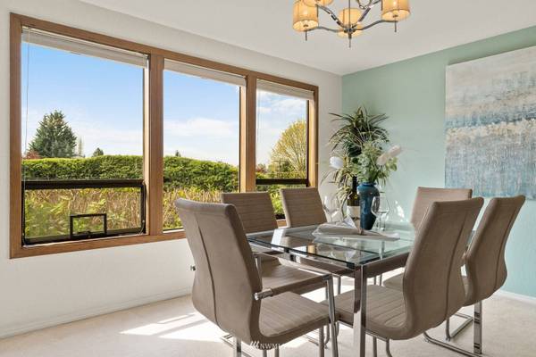 11642 100th AVE NE #106, Kirkland, WA 98034