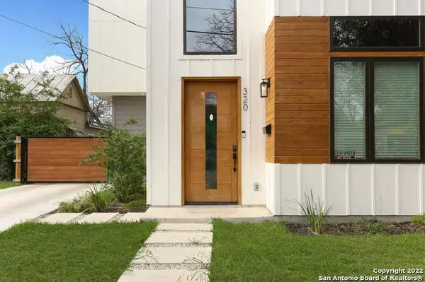 320 Saint Francis Ave, San Antonio, TX 78204