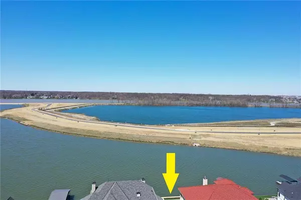 10539 Geist View DR, Fishers, IN 46055